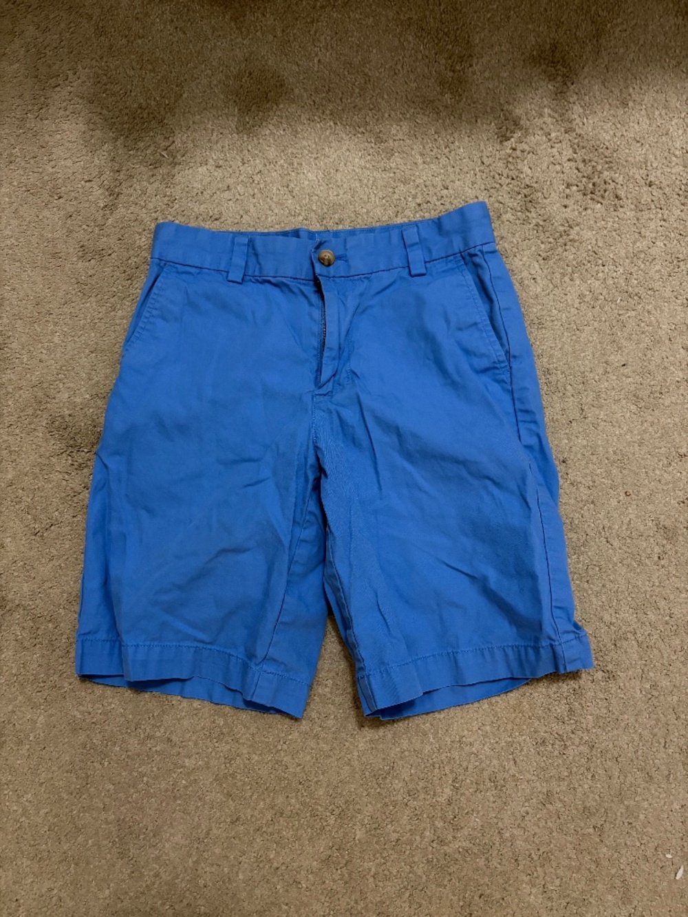 Vineyard Vines shorts